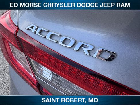 Used 2019 Honda Accord Sport image 10