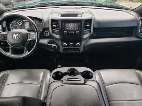 Used 2024 RAM 2500 Tradesman w/ Chrome Appearance Group AWD/4WD image 15