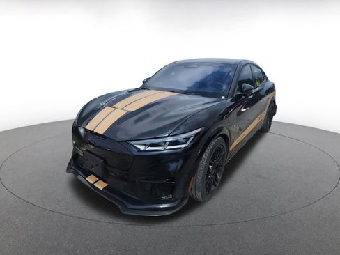 Used 2023 Ford Mustang Mach-E GT image 3