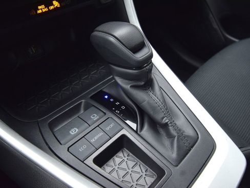 Used 2024 Toyota RAV4 LE image 25