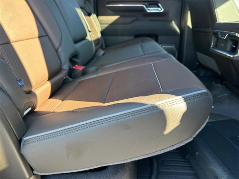 New 2026 GMC Sierra 3500 Denali w/ Denali Reserve Package image 16