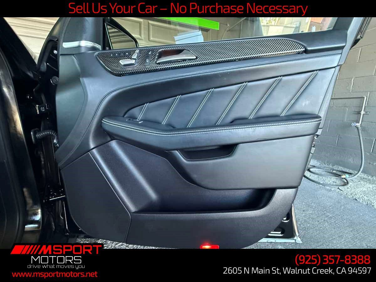 Used 2016 Mercedes-Benz GLE 63 AMG S image 30