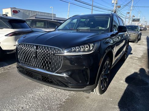 New 2025 Lincoln Aviator AWD w/ Equipment Group 101A image 4