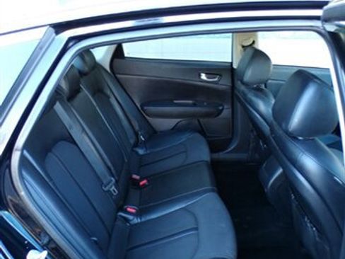 Used 2018 Kia Optima S w/ Panoramic Sunroof Package image 25