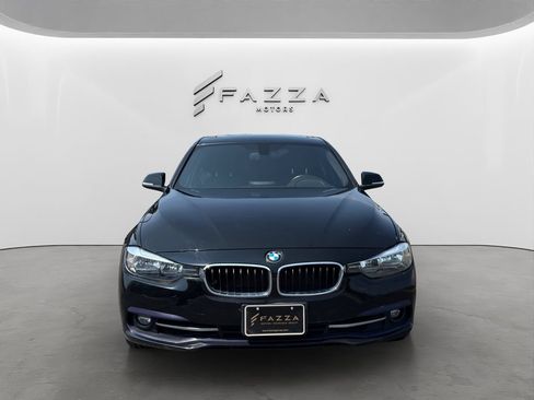 Used 2016 BMW 328i xDrive Sedan AWD/4WD image 8