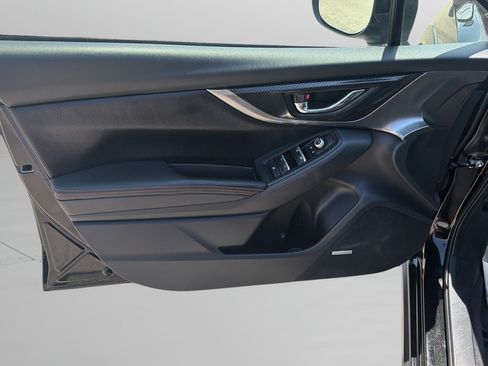 Used 2019 Subaru Crosstrek 2.0i Limited w/ Moonroof Package w/Navigation AWD/4WD image 15