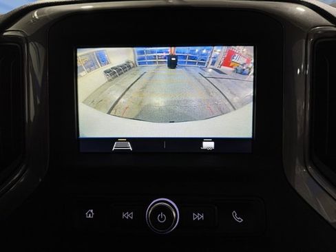 Used 2019 Chevrolet Silverado 1500 Custom Trail Boss image 22