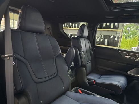 New 2026 INFINITI QX80 4WD w/ Sport Exterior Package image 27