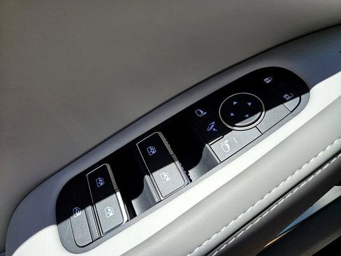 New 2026 INFINITI QX60 Luxe w/ Family Package image 30