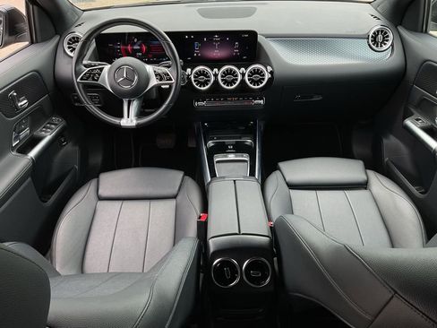 Used 2025 Mercedes-Benz GLA 250 image 20