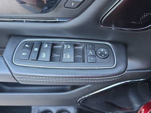 Used 2023 RAM 1500 Limited AWD/4WD image 28