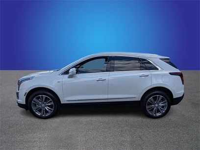 New 2025 Cadillac XT5 Premium Luxury