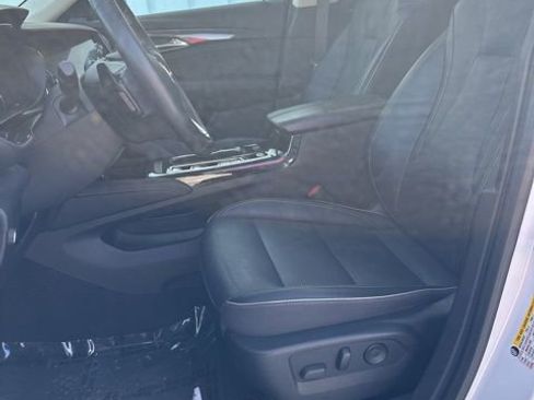 Used 2021 Buick Envision Essence w/ Sport Touring Package AWD/4WD image 39