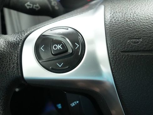Used 2014 Ford Focus SE FWD image 30