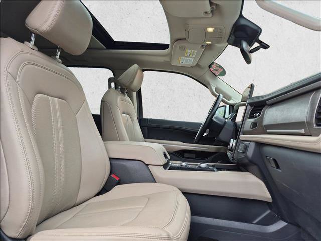 Used 2022 Ford Expedition Max Limited AWD/4WD image 28