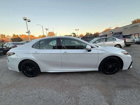 Used 2021 Toyota Camry XSE w/ Navigation Package image 6