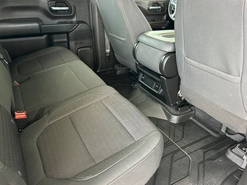 Used 2021 Chevrolet Silverado 2500 LT w/ Fleet Comfort Package AWD/4WD image 18
