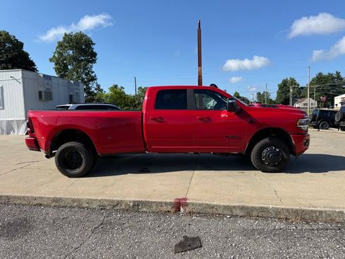 Used 2024 RAM 3500 Laramie w/ Night Edition AWD/4WD image 5