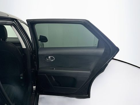 Used 2024 Hyundai Ioniq 5 SEL RWD image 30