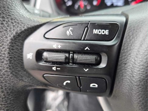 Used 2023 Kia Rio LX FWD image 25