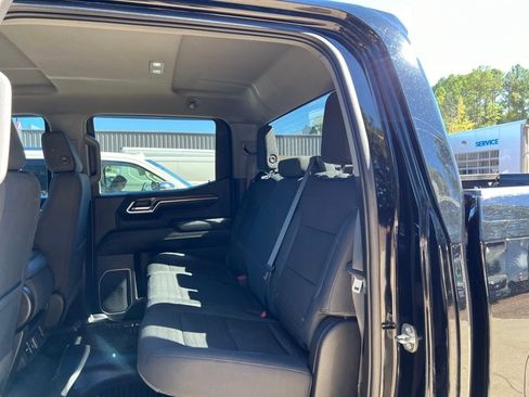 Used 2022 Chevrolet Silverado 1500 LT Trail Boss image 26