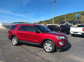 Used 2017 Ford Explorer XLT w/ Equipment Group 202A image 1