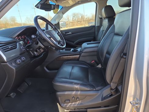 Used 2019 Chevrolet Tahoe LT image 5