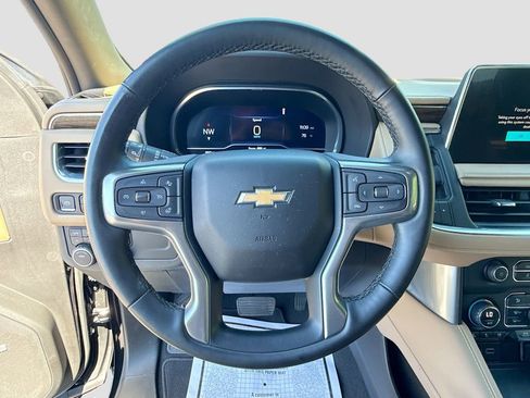 Used 2023 Chevrolet Suburban Premier AWD/4WD image 14