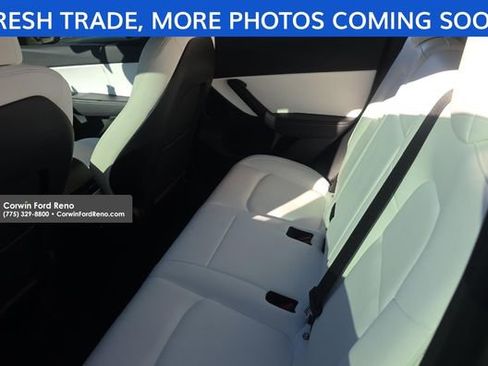Used 2022 Tesla Model Y Performance image 9