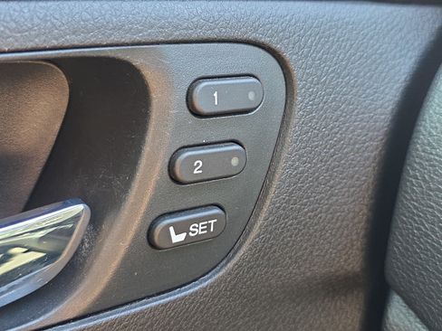 Used 2022 Honda Pilot Touring image 29