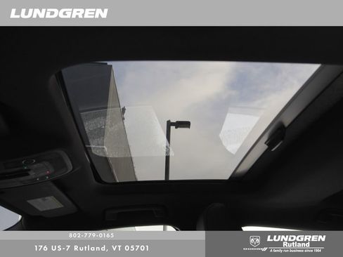 Used 2024 Audi RS 3 2.5T w/ RS Technology Package image 31