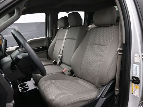 Used 2017 Ford F150 XLT image 20