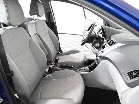 Used 2016 Hyundai Accent SE image 5