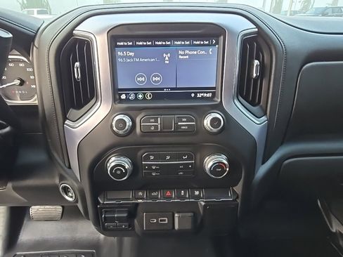 Used 2019 GMC Sierra 1500 Elevation image 13