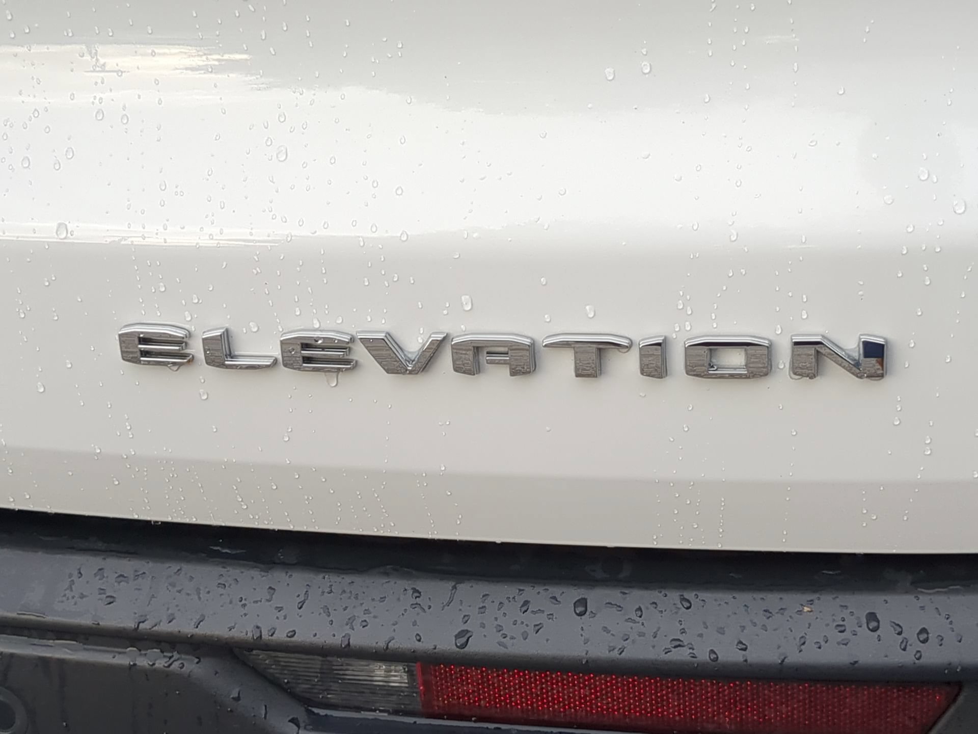 Used 2026 GMC Acadia Elevation w/ Elevation Premium Package FWD image 48
