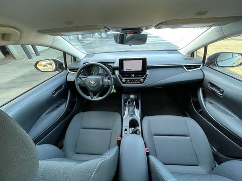 Used 2024 Toyota Corolla LE FWD image 21