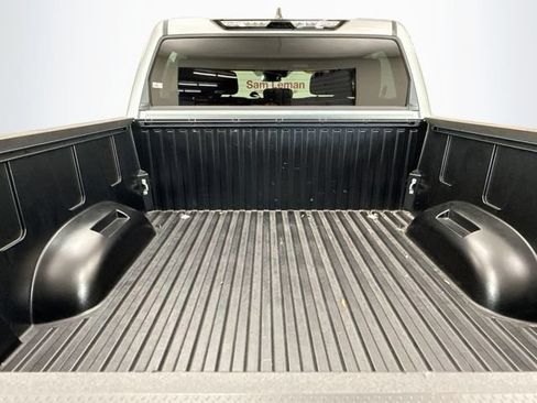 Used 2026 Toyota Tundra SR5 AWD/4WD image 25