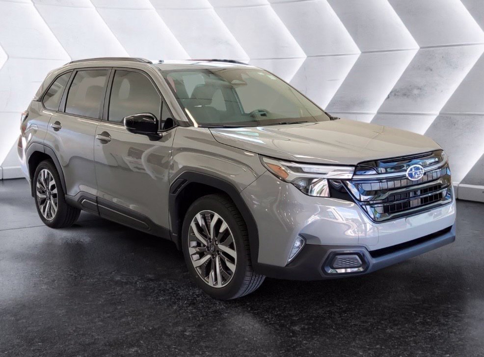 Used 2026 Subaru Forester Touring AWD/4WD image 1