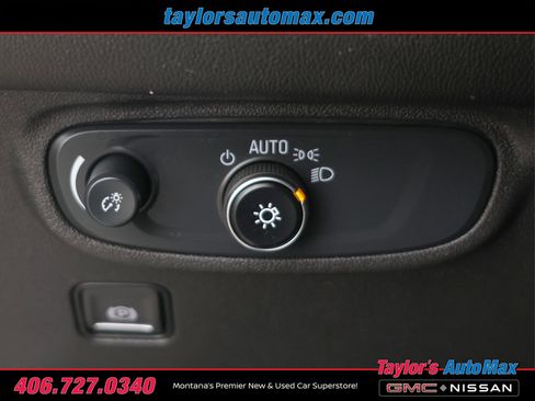 Used 2024 GMC Terrain SLE image 20