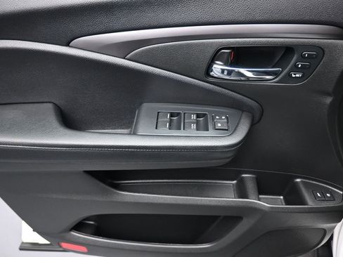 Used 2022 Honda Pilot EX-L image 10