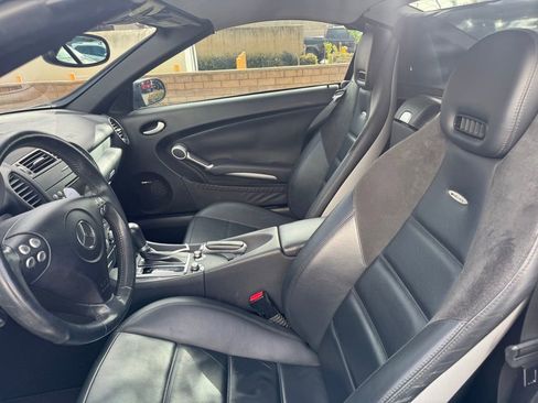Used 2008 Mercedes-Benz SLK 55 AMG image 4