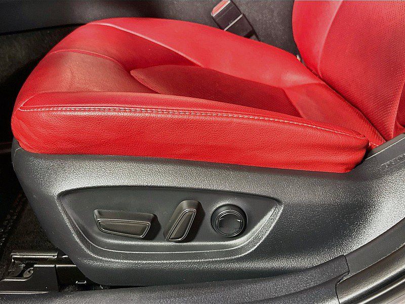 Used 2019 Toyota Camry XSE FWD image 20