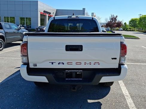Certified 2023 Toyota Tacoma TRD Sport AWD/4WD image 5