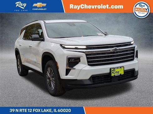 New 2026 Chevrolet Traverse LT w/ Driver Confidence Package image 1