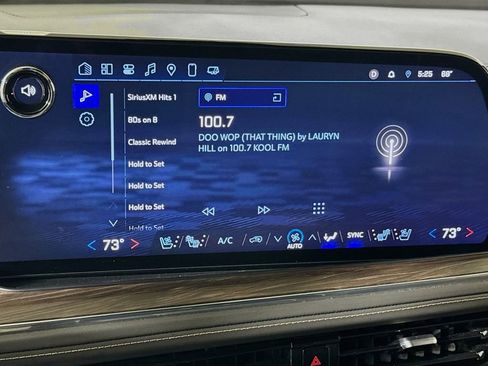 Certified 2025 Chevrolet Suburban Premier AWD/4WD image 13