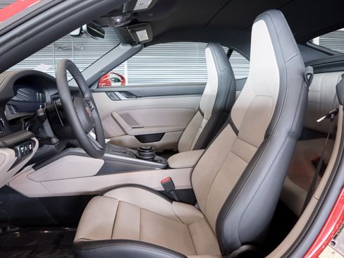 New 2026 Porsche 911 Carrera S RWD image 5
