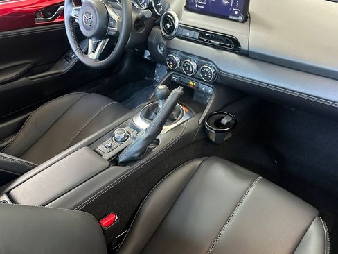 New 2025 MAZDA MX-5 Miata RF Grand Touring image 14