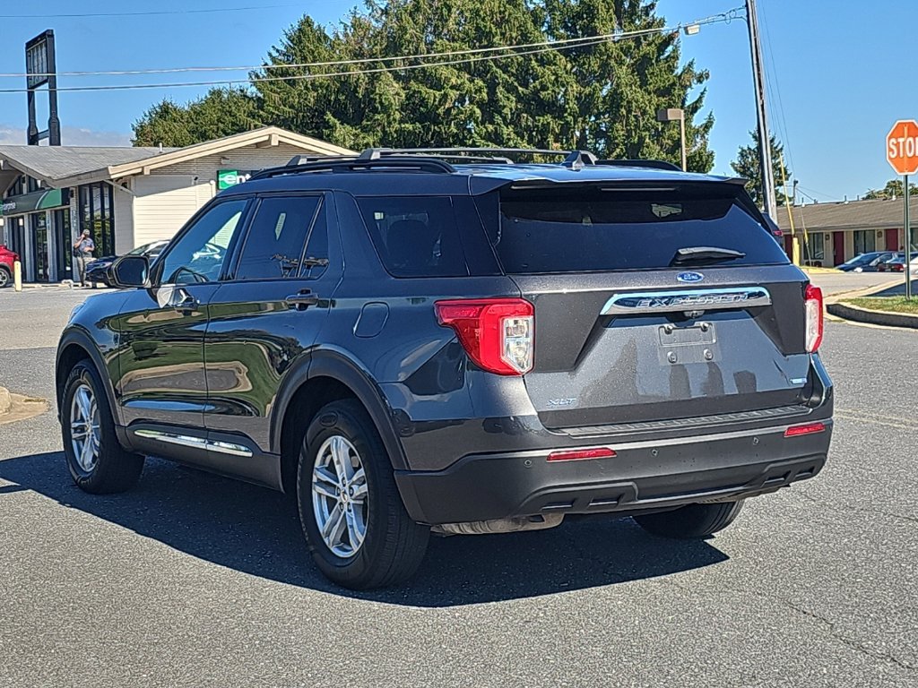Used 2020 Ford Explorer XLT AWD/4WD image 15
