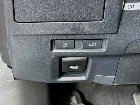 New 2025 Lexus ES 300h w/ Premium Package image 10