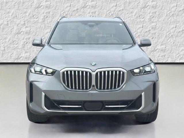 Used 2025 BMW X5 xDrive40i AWD/4WD image 8